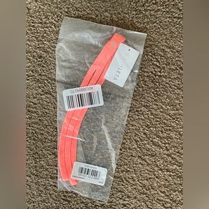 Brand new Athleta coral double up headband